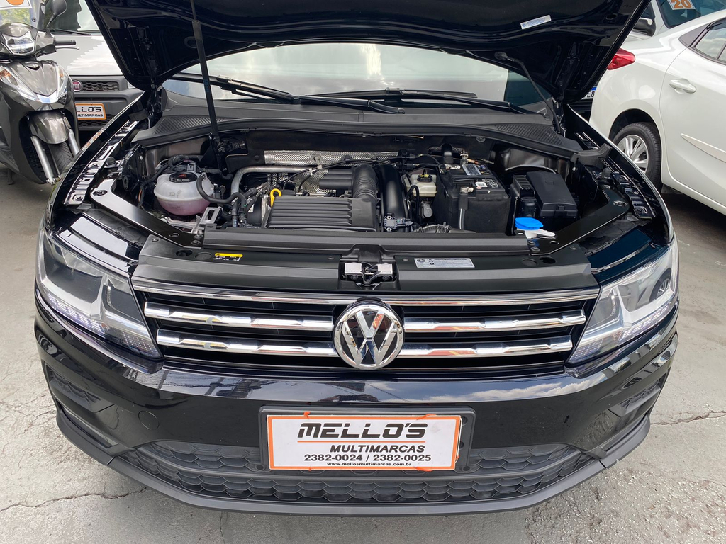 Volkswagen Tiguan Preto