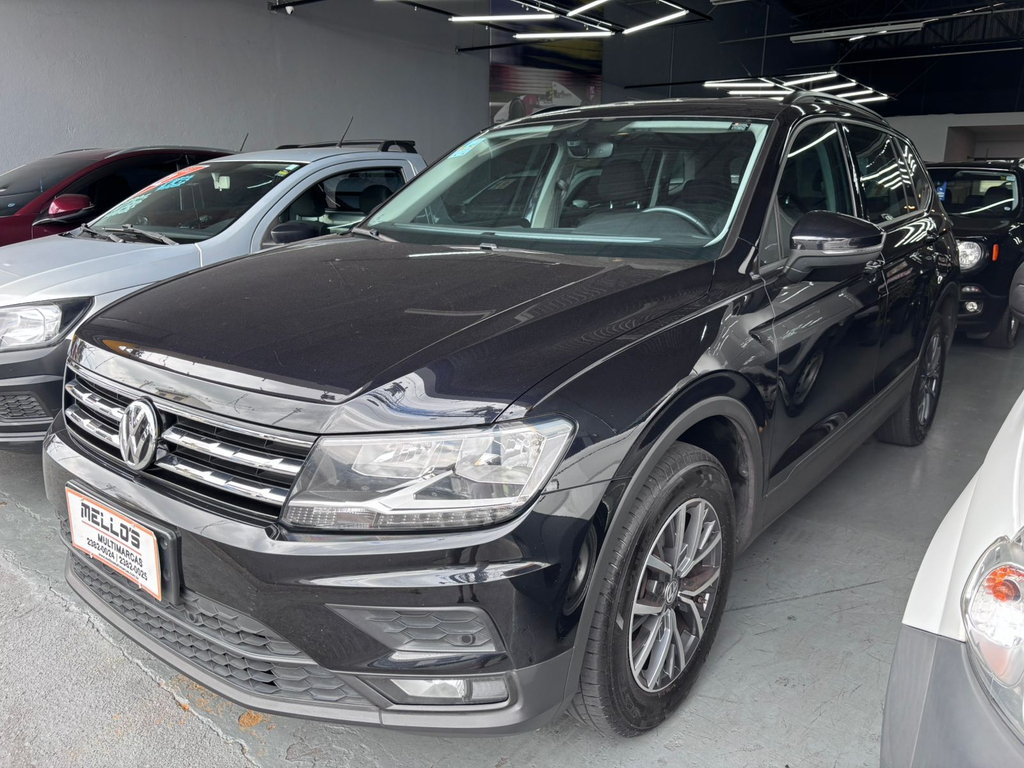 Volkswagen Tiguan Preto