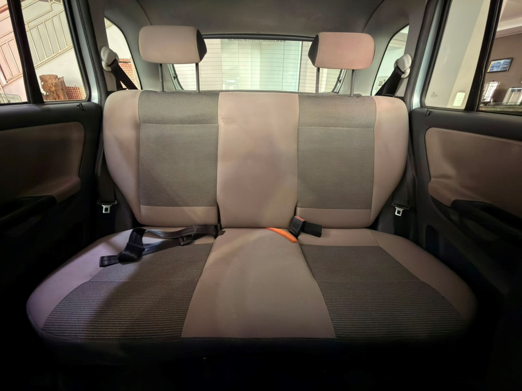 Volkswagen SpaceFox Prata