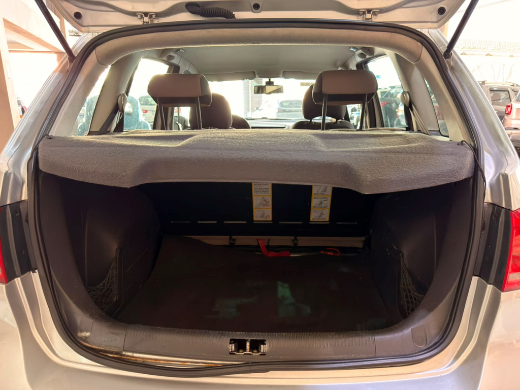 Volkswagen SpaceFox Prata
