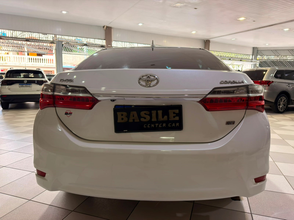 Toyota Corolla Branco