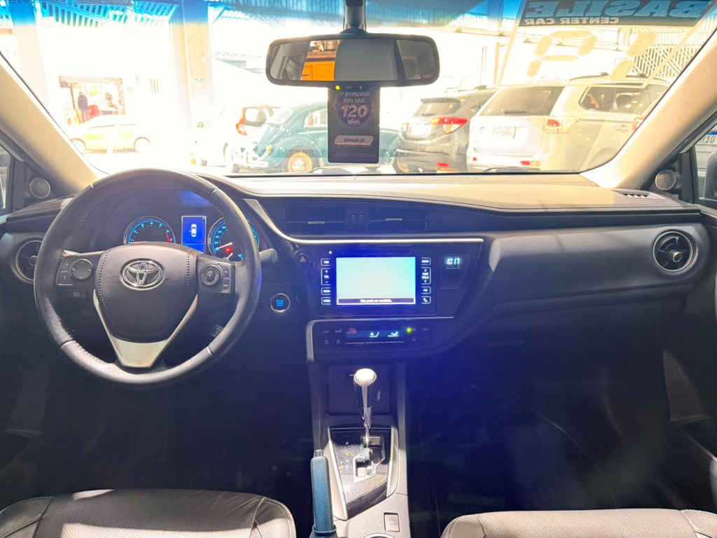 Toyota Corolla Branco