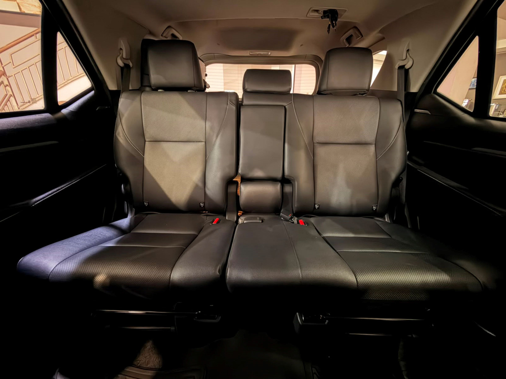 Toyota Hilux Prata