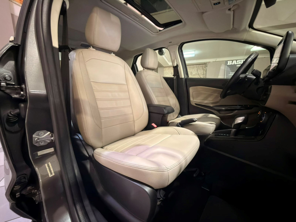 Ford EcoSport Cinza
