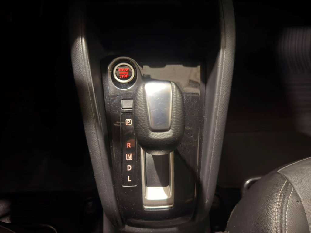 Nissan Kicks Branco