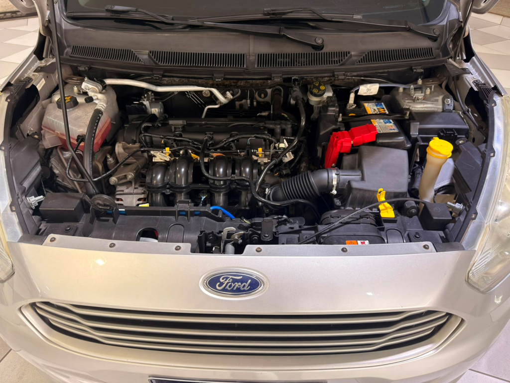 Ford Ka+ Prata