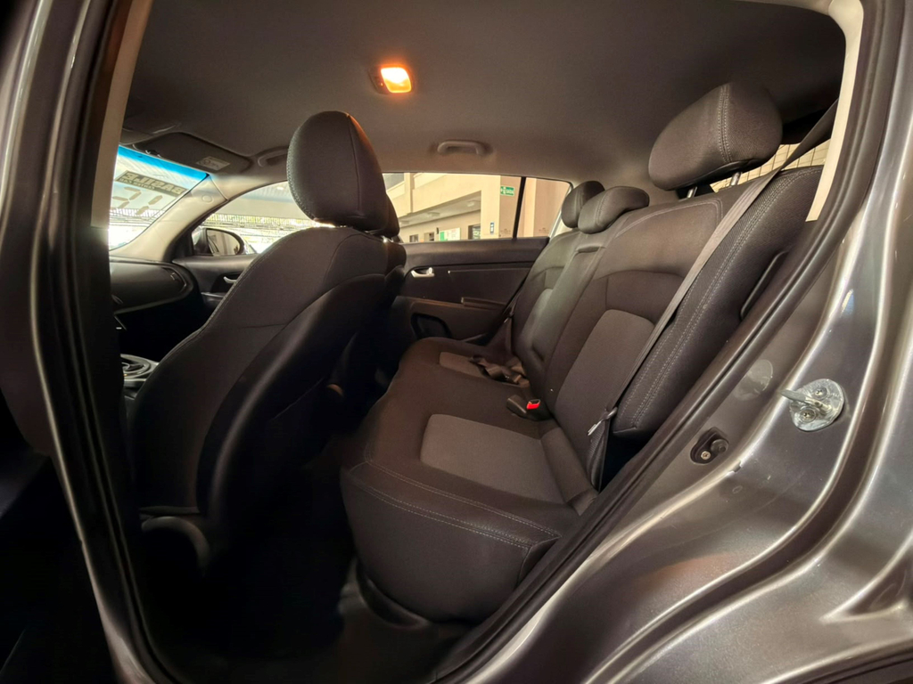 Kia Sportage Prata