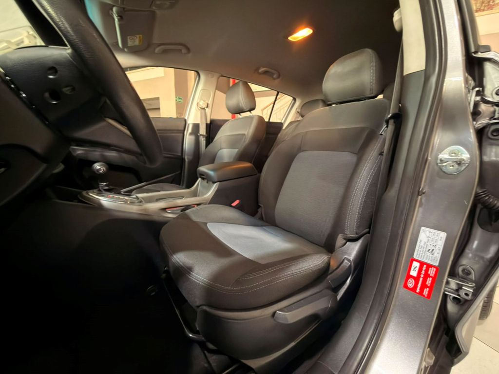 Kia Sportage Prata