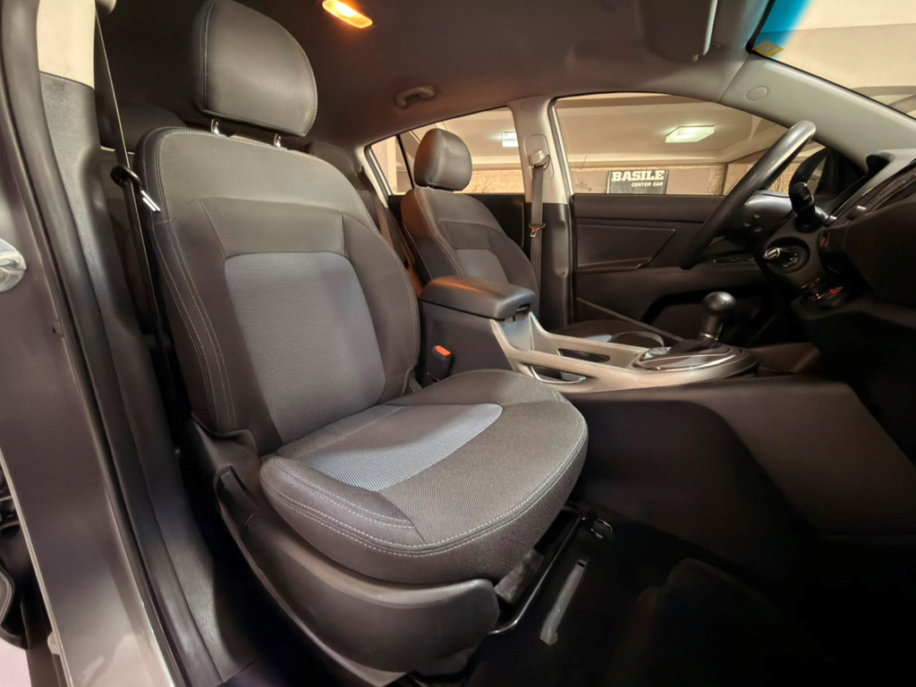 Kia Sportage Prata