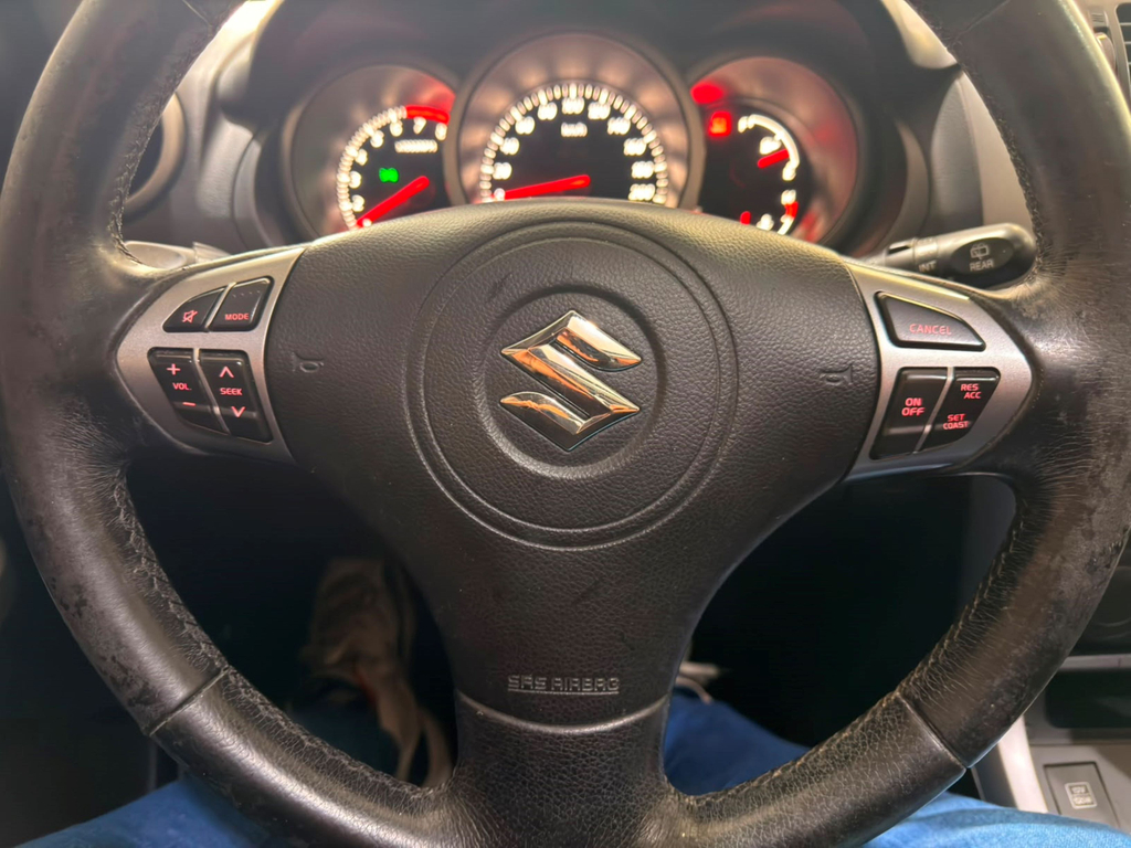 Suzuki Grand Vitara Prata