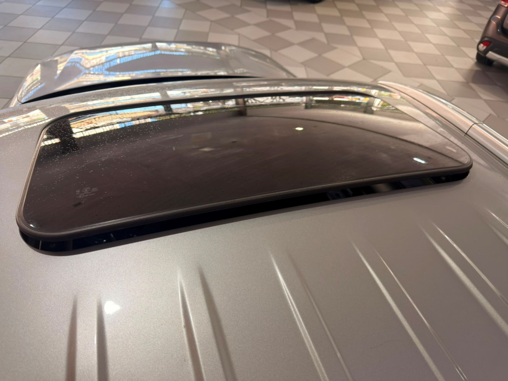 Mitsubishi Outlander Prata