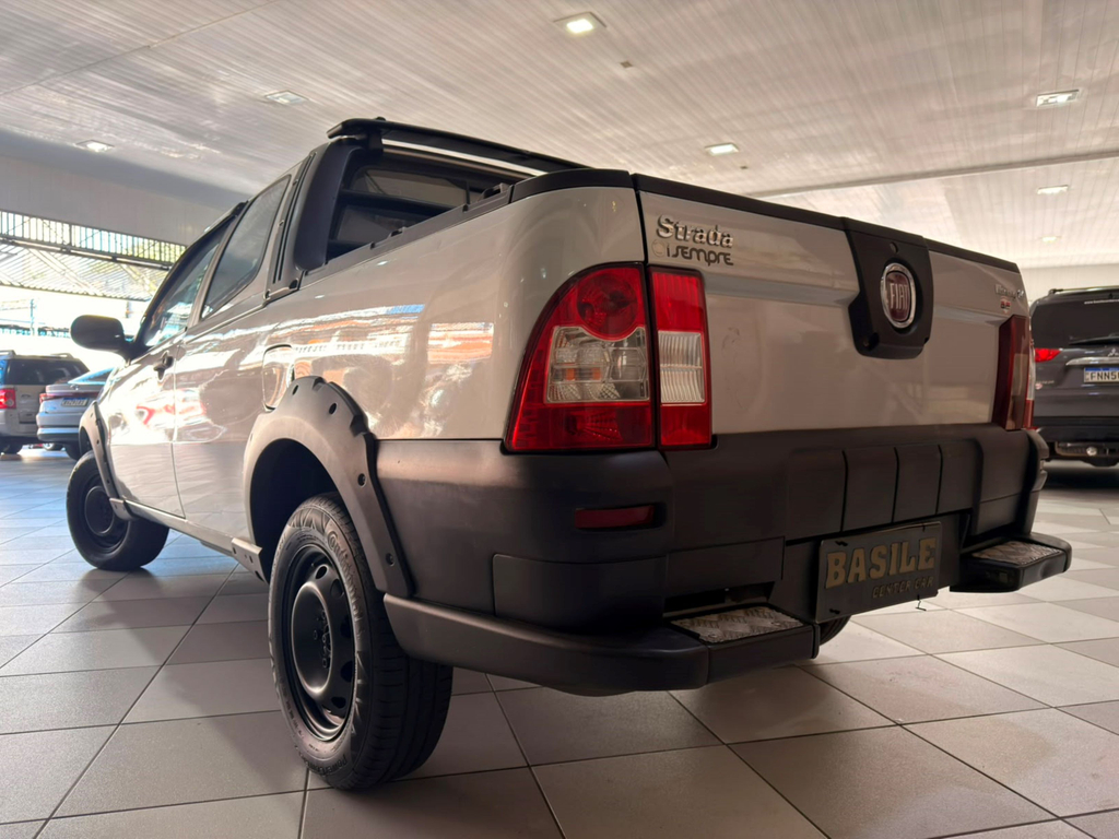 Fiat Strada Prata