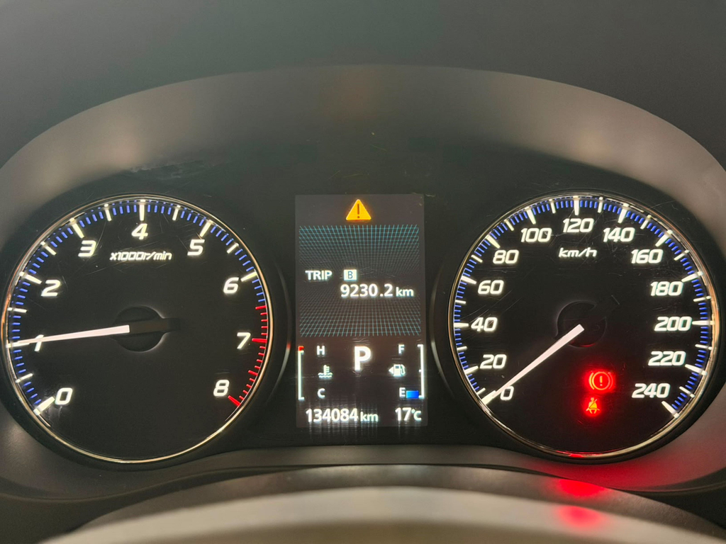 Mitsubishi Outlander Marrom