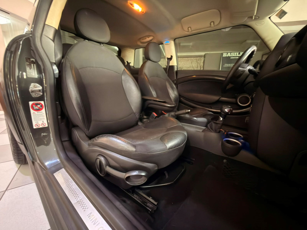Mini Cooper Cinza