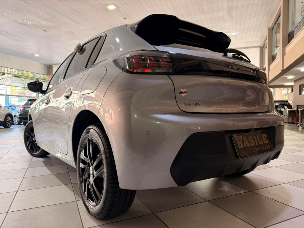 Peugeot 208 Cinza