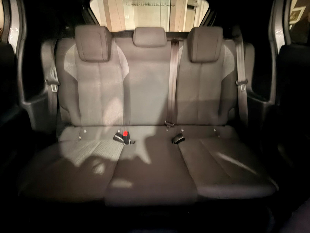 Peugeot 208 Cinza