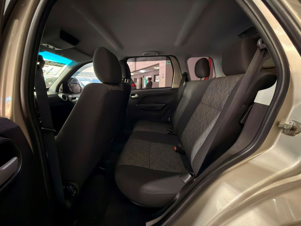 Ford EcoSport Prata