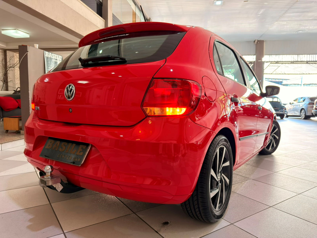 Volkswagen Gol Vermelho