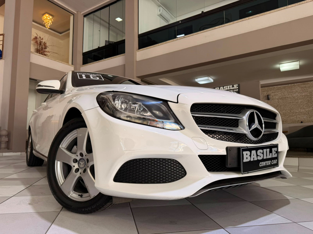 Mercedes Benz C-180 Branco