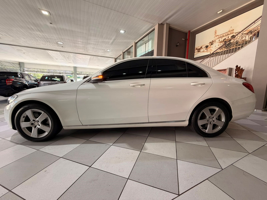 Mercedes Benz C-180 Branco