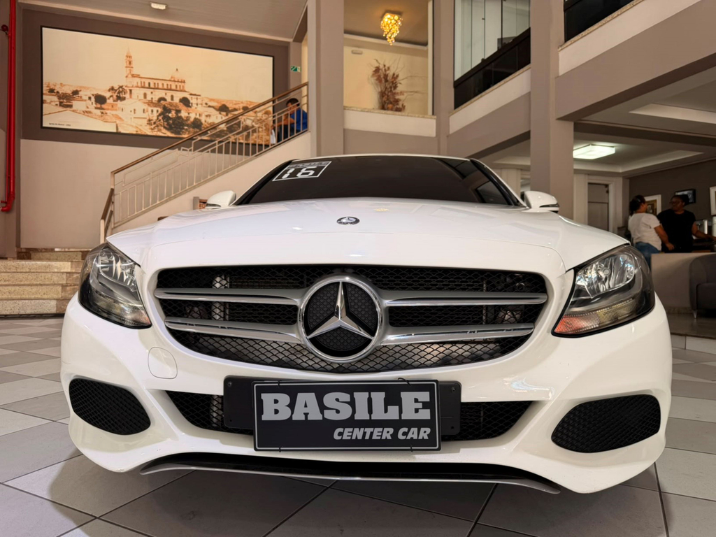 Mercedes Benz C-180 Branco