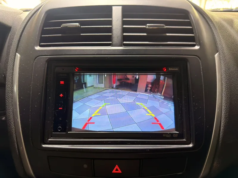 Mitsubishi ASX Marrom