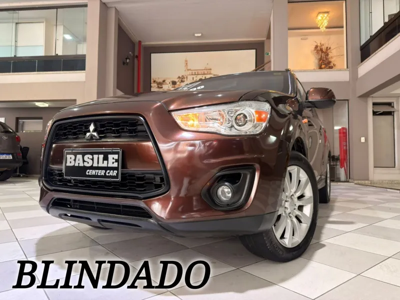 Mitsubishi ASX Marrom