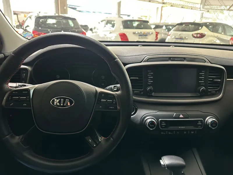 Kia Sorento Preto