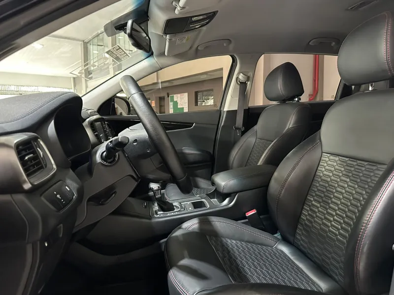 Kia Sorento Preto