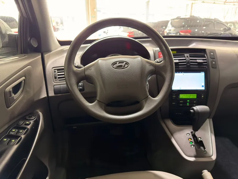 Hyundai Tucson Cinza