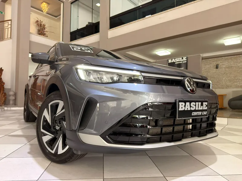 Volkswagen Nivus Cinza