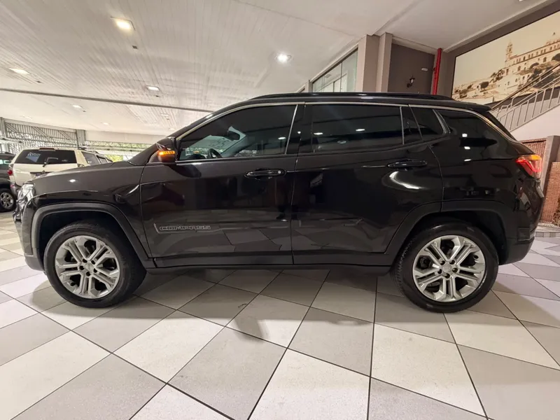 Jeep Compass Preto
