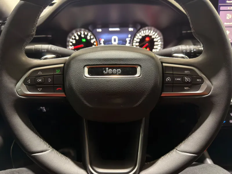 Jeep Compass Preto