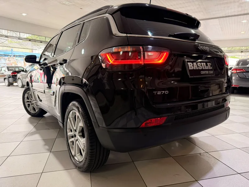 Jeep Compass Preto