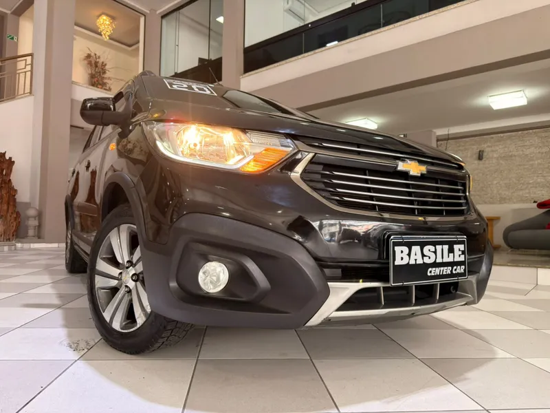 Chevrolet Spin Preto