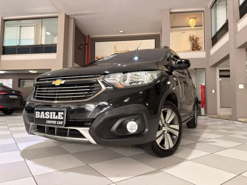 Chevrolet Spin Preto