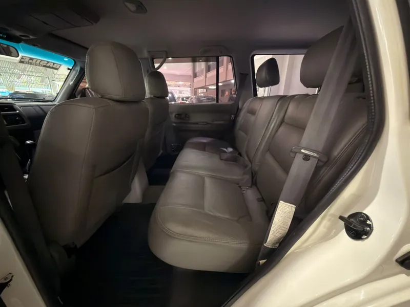Mitsubishi Pajero Sport Branco