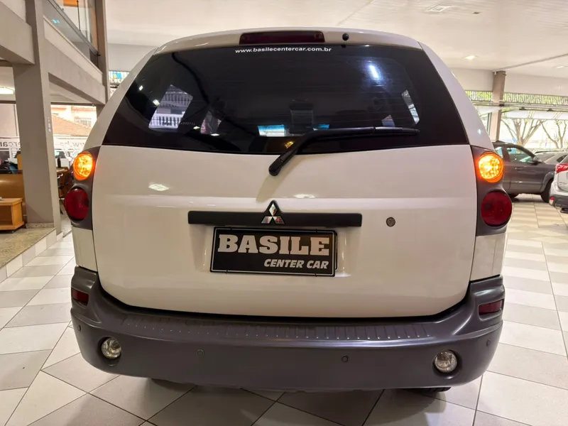 Mitsubishi Pajero Sport Branco