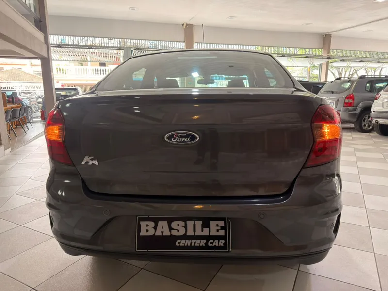 Ford Ka Sedan Cinza