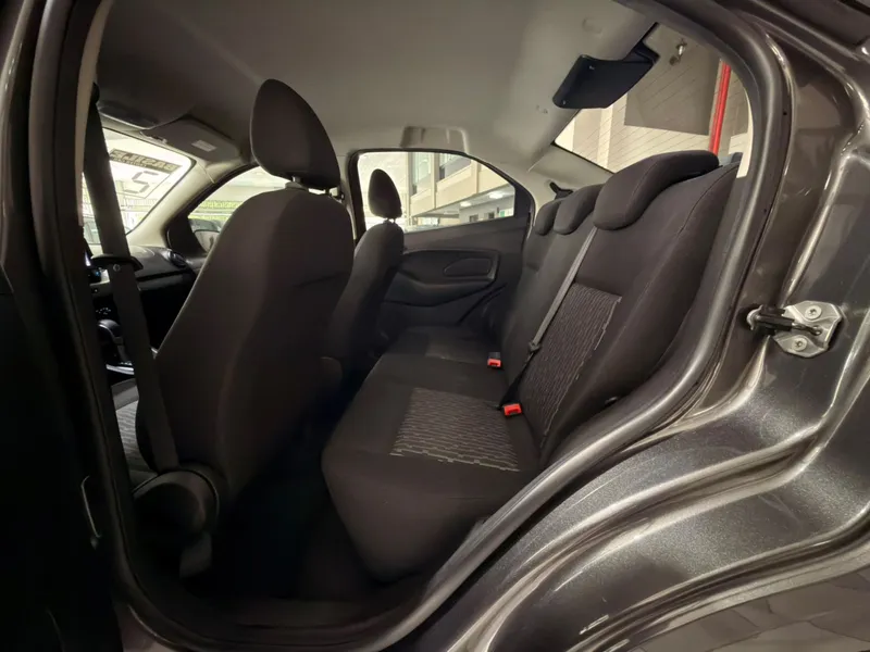 Ford Ka Sedan Cinza