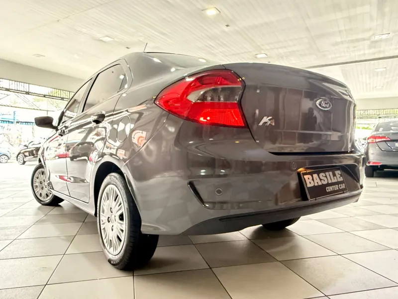 Ford Ka Sedan Cinza