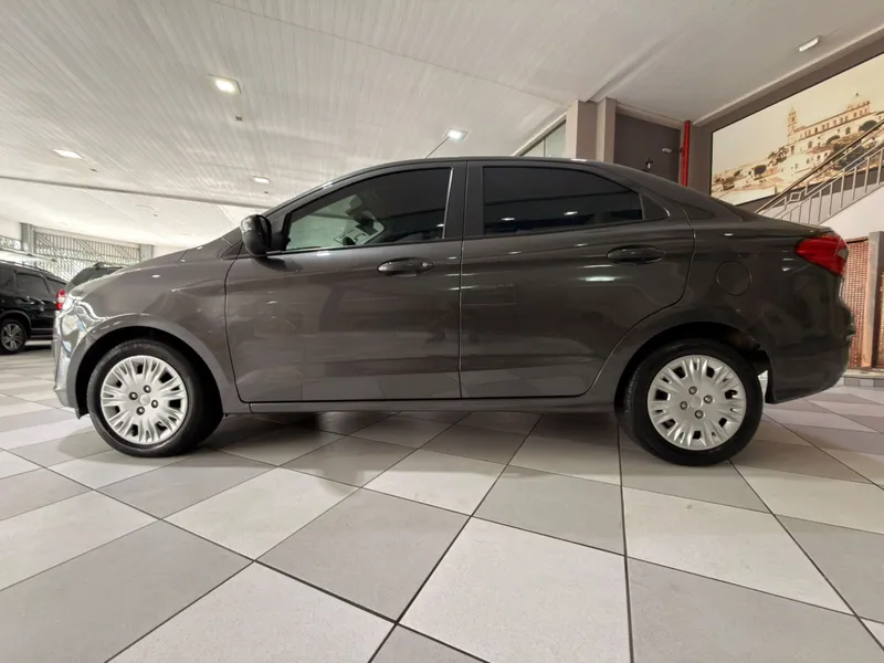 Ford Ka Sedan Cinza