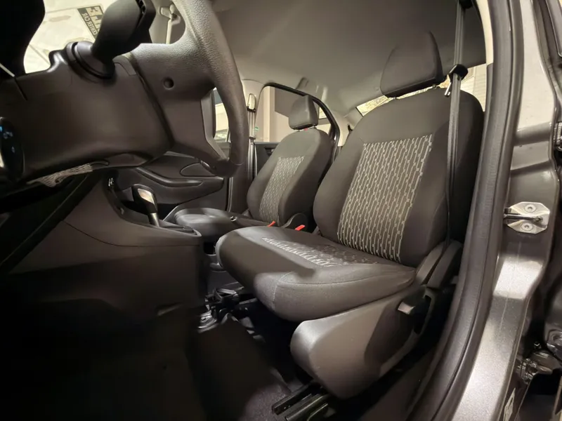 Ford Ka Sedan Cinza