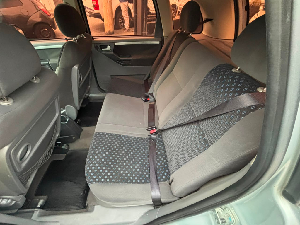 Chevrolet Meriva Prata