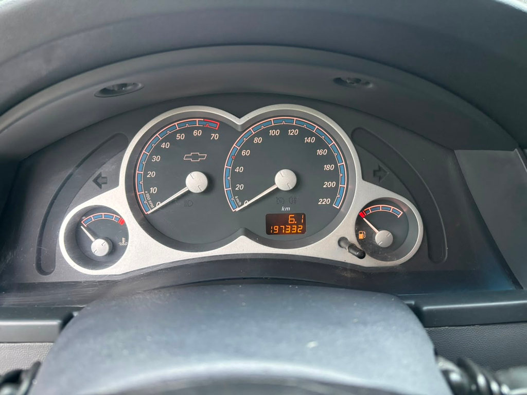 Chevrolet Meriva Prata