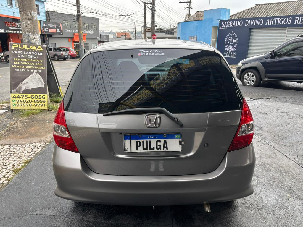 Honda Fit Cinza