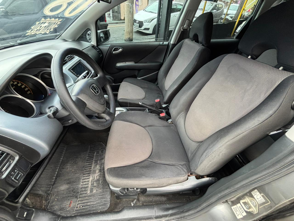 Honda Fit Cinza