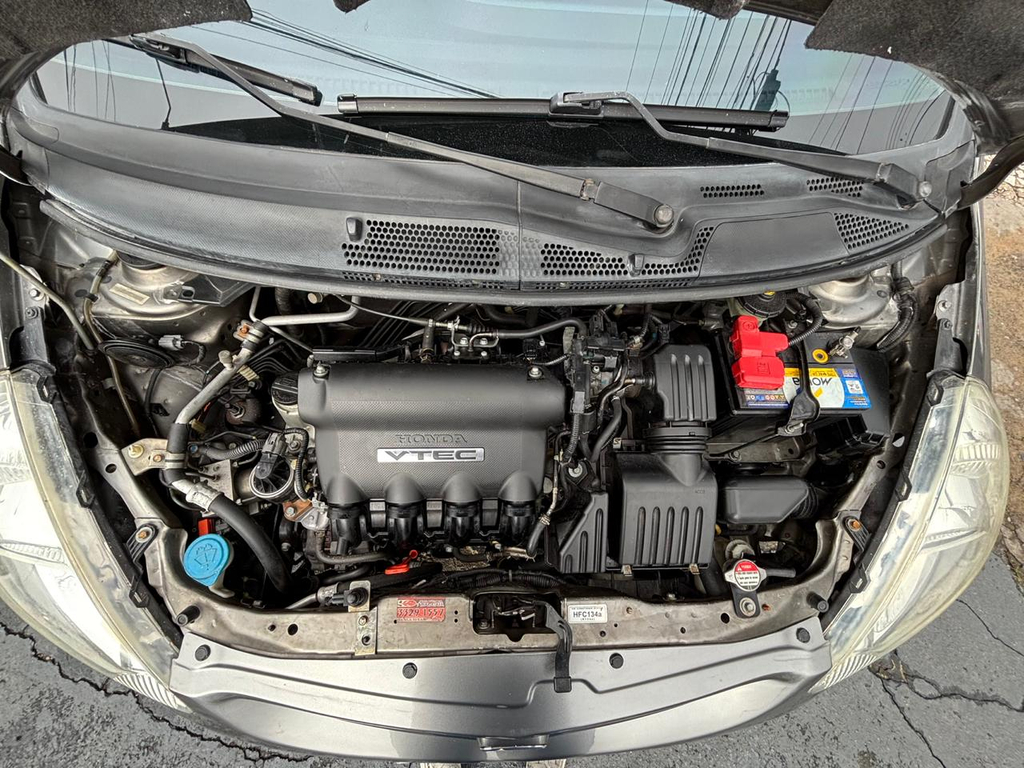 Honda Fit Cinza