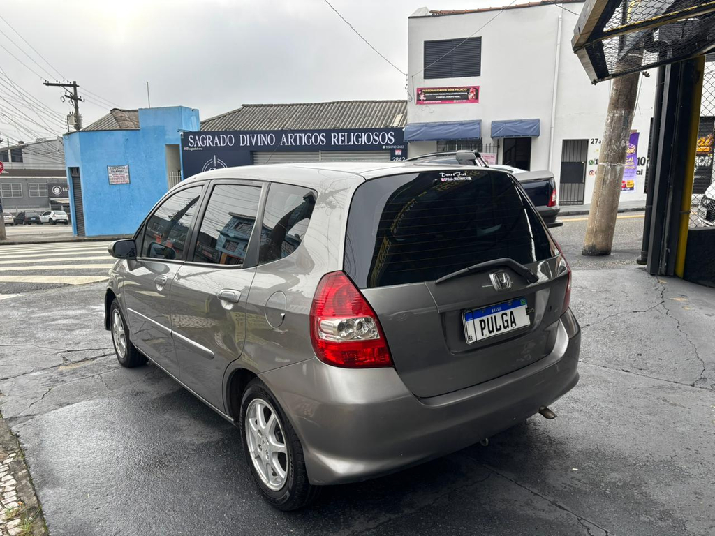 Honda Fit Cinza