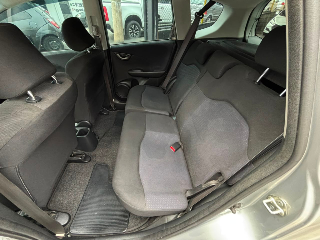 Honda Fit Prata